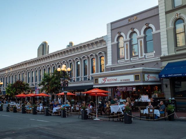 SD Restaurants Can Keep Outdoor Seating Popular under COVID Restrictions