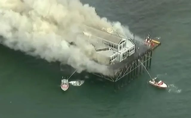 Oceanside Pier Building Destroyed by Fire